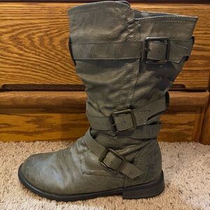 Green Boots Size 7.5
